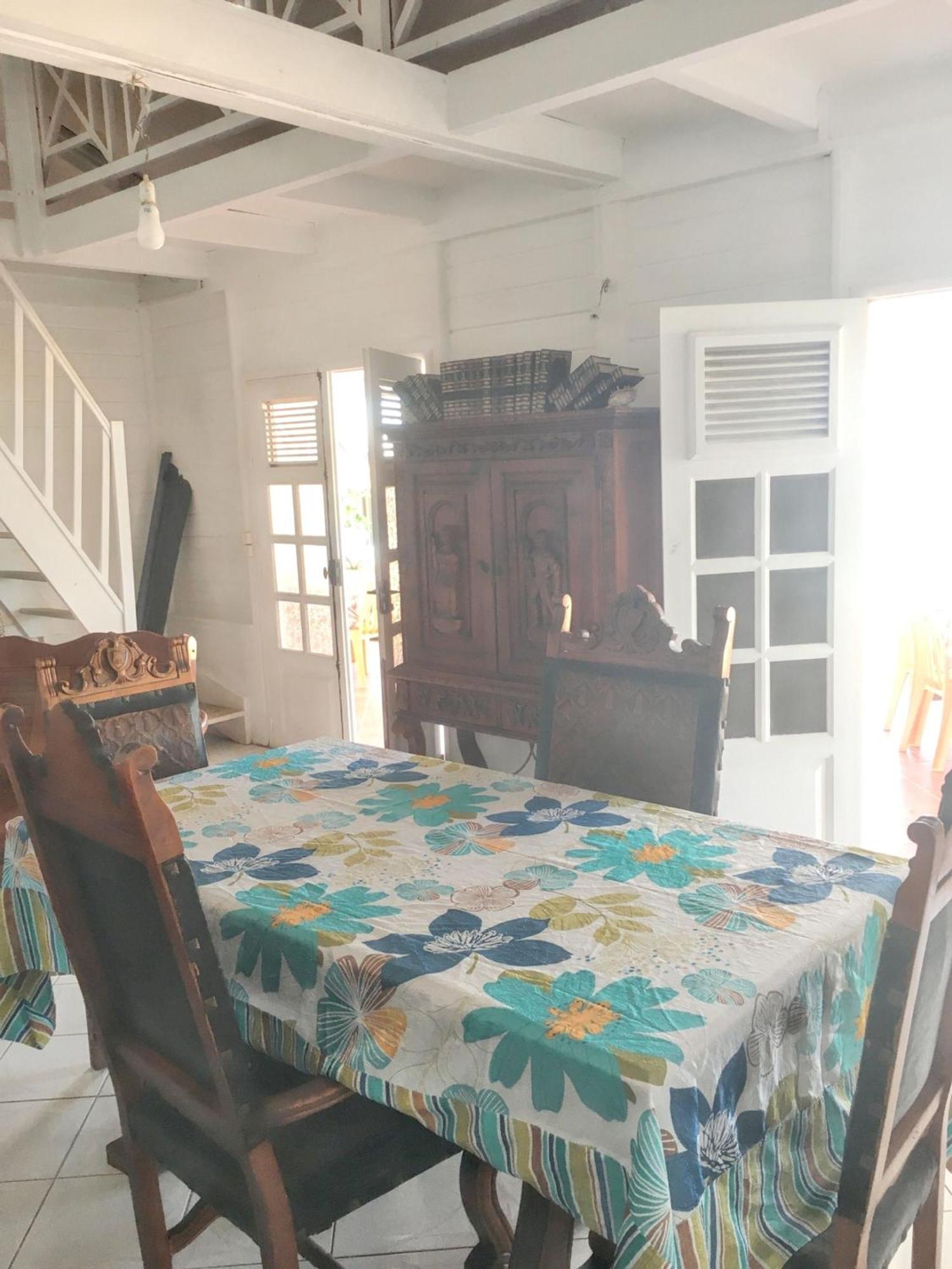 Villa Carbet: Seaside 3-Bedroom with Private Pool and Garden Le Carbet Exterior photo